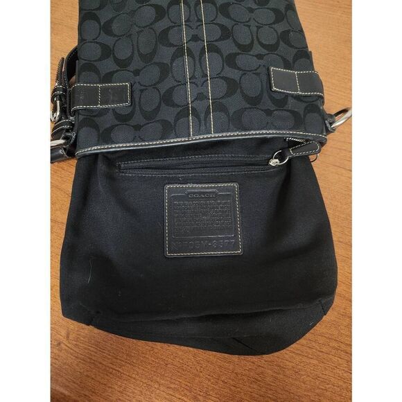 Coach Classic Signature Monogram Purse Handbag FO5M-3577 Black Jacquard canvas a - Picture 11 of 14